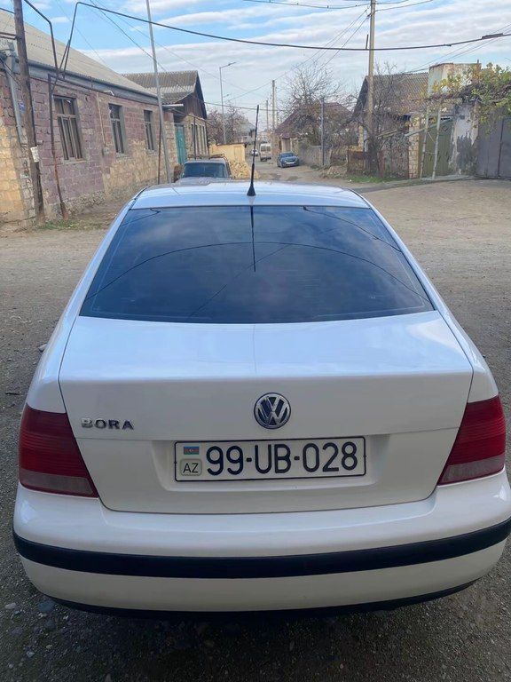 Volkswagen Bora, 1.4 L, 2001 il, 320 000 km 99-UB-028 — Avtomobillər, Gəncə (2)