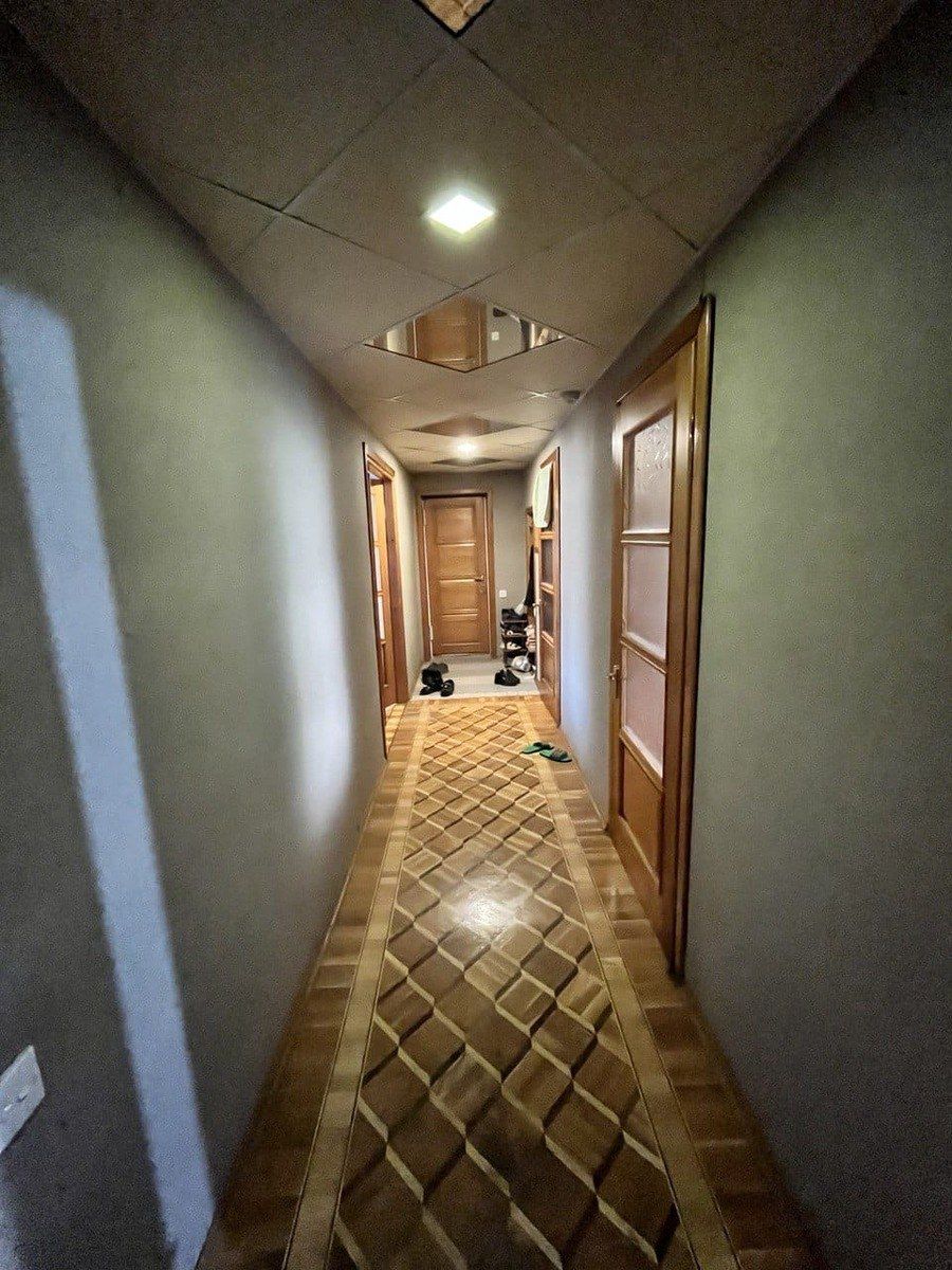 Satılır 5 otaqlı köhnə tikili 130 m² — Mənzil, Bakı (9)