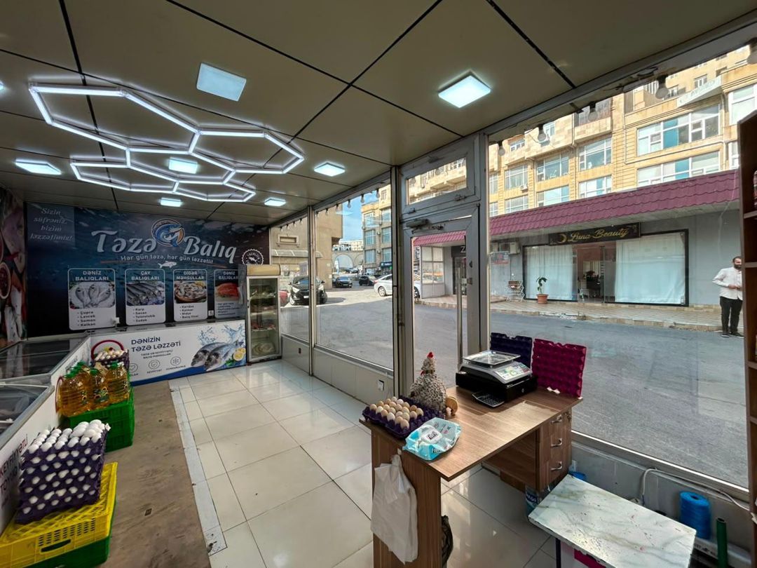 Mağaza, 70 m², Babək pr — Əmlak, Bakı (11)