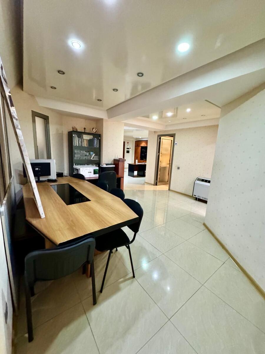 Satılır obyekt 160 m² — Əmlak, Bakı (12)