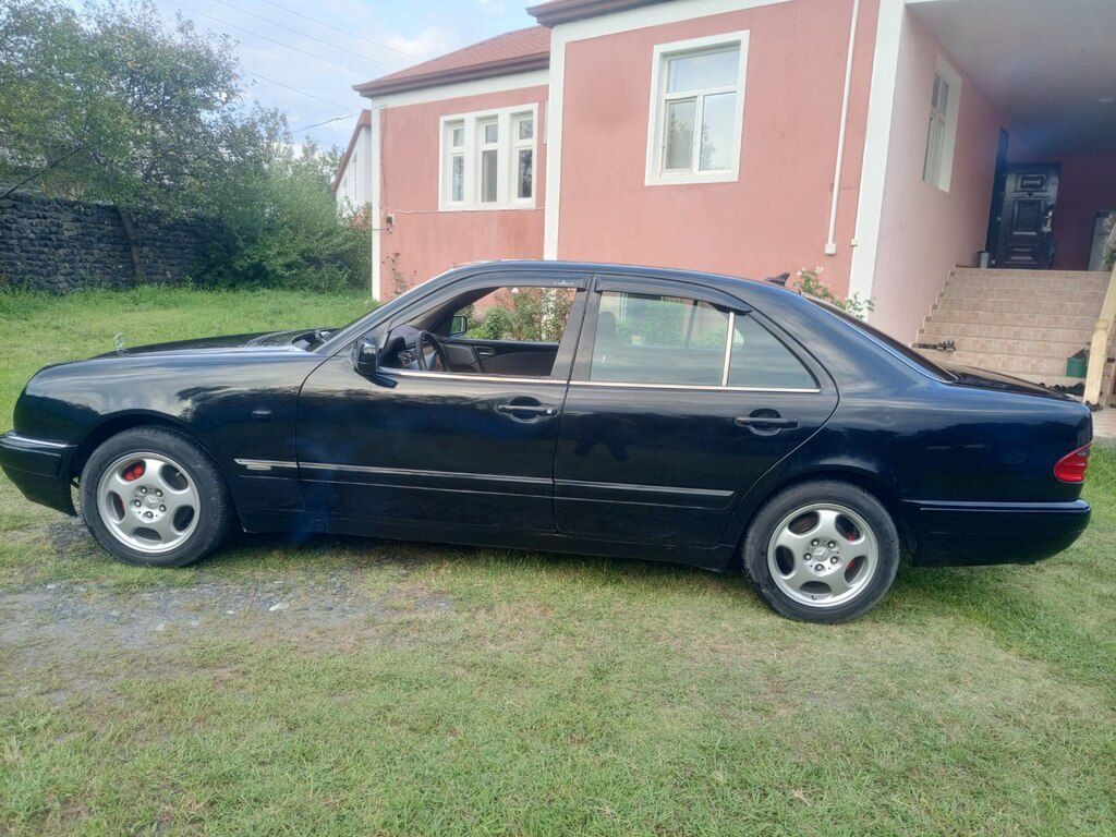Mercedes E 240, 2.4 L, 1998 il, 443 090 km 90-LT-801 — Avtomobillər, Zaqatala (4)