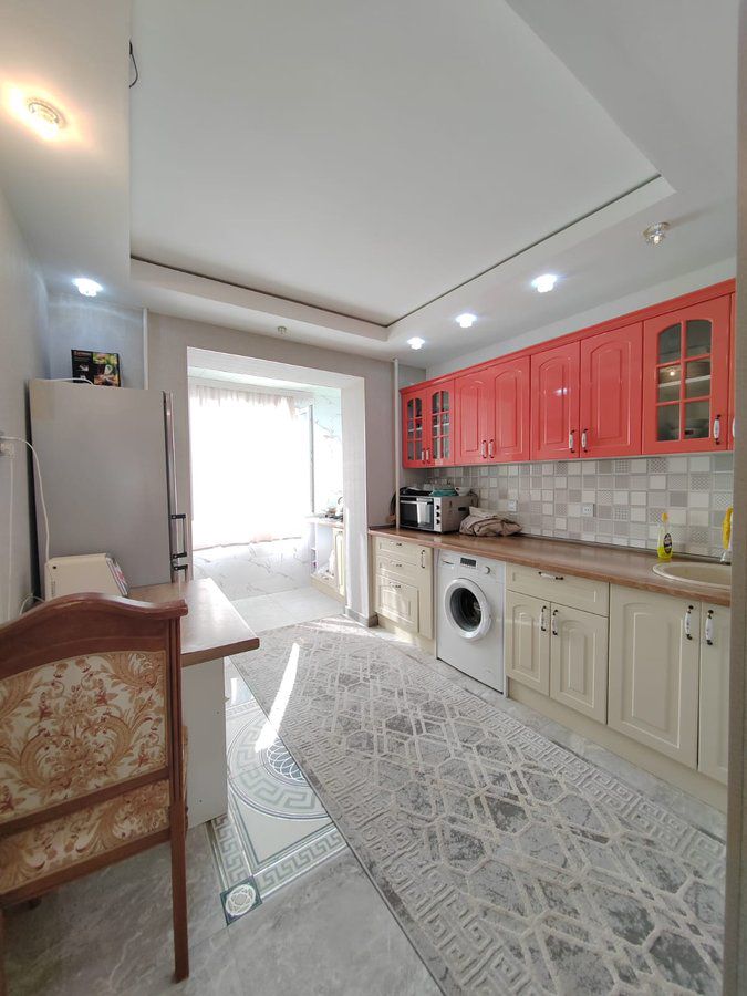 5 otaqlı mənzil, 120 m², Xalqlar Dostluğu metrosu, Bakı — Mənzil, Bakı (3)
