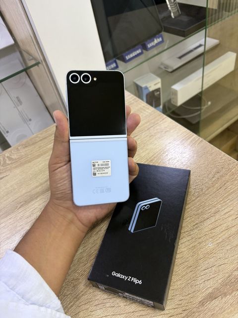 Samsung Galaxy Z Flip 6 Blue 256GB/12GB — Bakı
