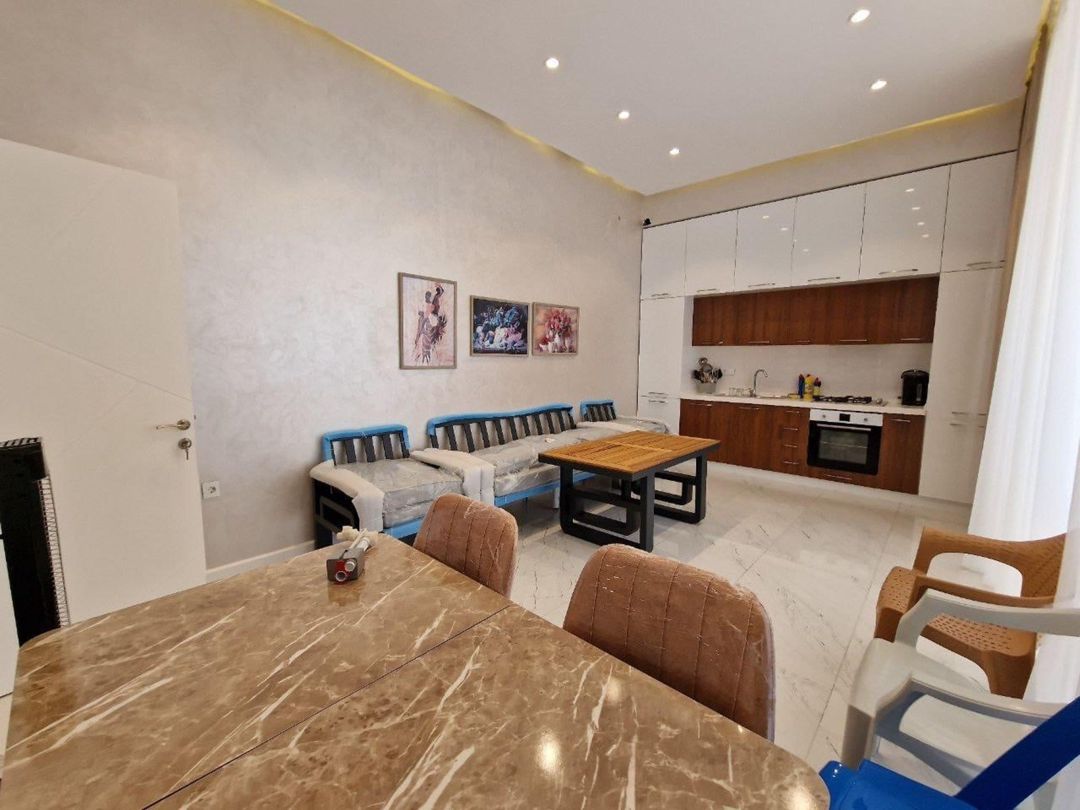 İcarəyə verilir 4 otaqlı həyət evi/bağ evi 240 m² — Ev, villa, Bakı (11)