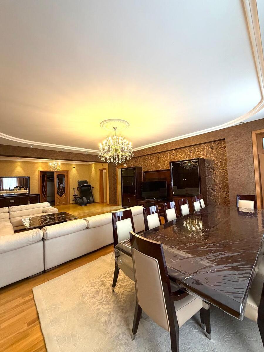 Satılır 6 otaqlı yeni tikili 280 m² — Mənzil, Bakı (9)