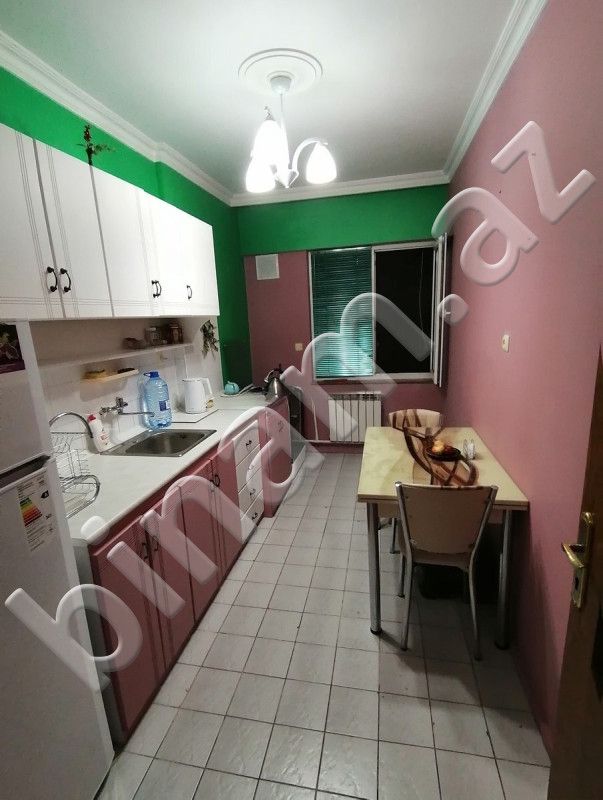 2 otaqlı Köhnə tikili, Satış, Bakı, Yasamal, Elmlər Akademiyası — Mənzil, Bakı (8)