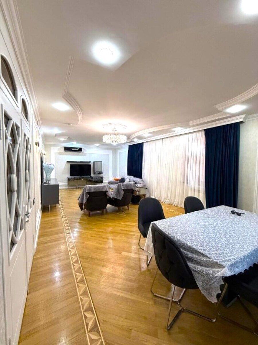 Satılır 6 otaqlı həyət evi/bağ evi 400 m² — Ev, villa, Bakı (7)