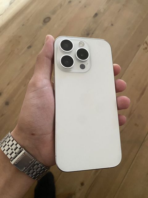 IPhone 15 Pro, 128 GB, White Titanium, Simsiz şarj, Face ID — Bakı