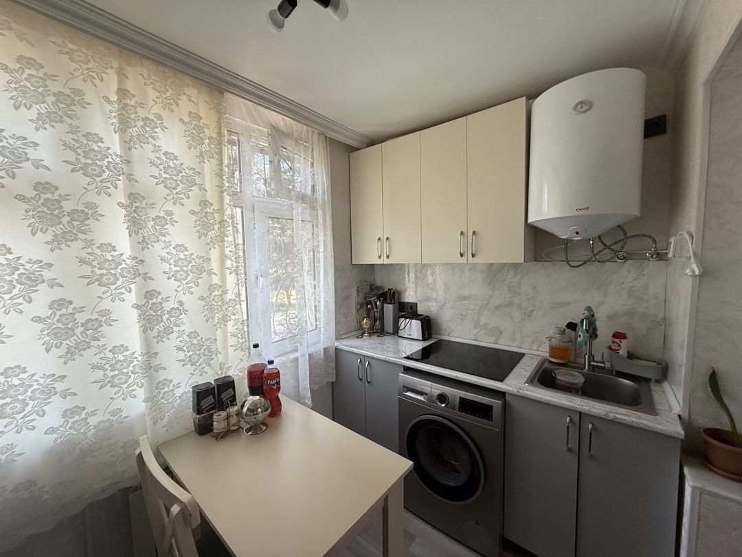 Satılır 2 otaqlı köhnə tikili 40 m² — Mənzil, Bakı (7)