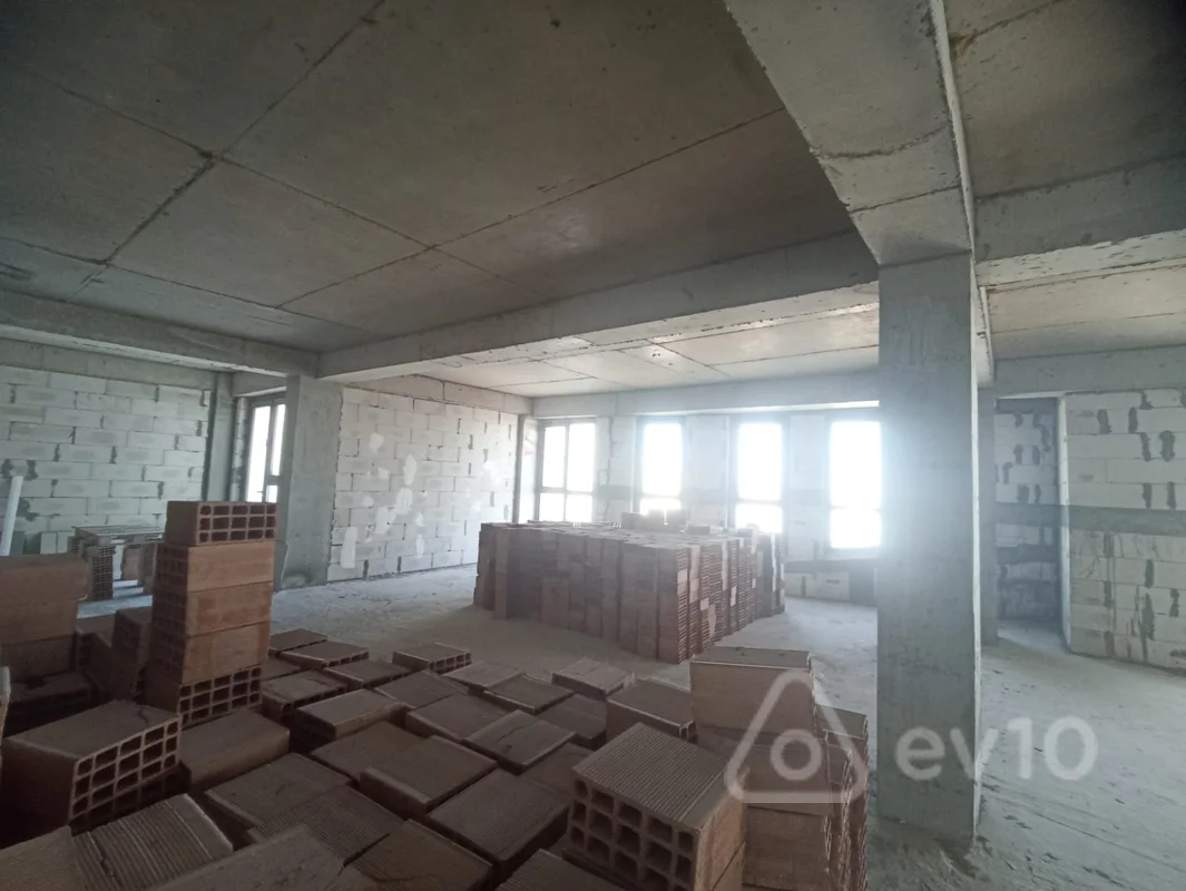 5 otaqlı mənzil, 303 m², Qurban Abbasov kucesi — Mənzil, Bakı (4)
