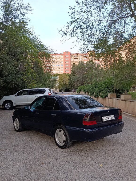 Mercedes C 200, 2.0 L, 1995 il, 345 678 km 10-NG-340 — Avtomobillər, Xırdalan (3)