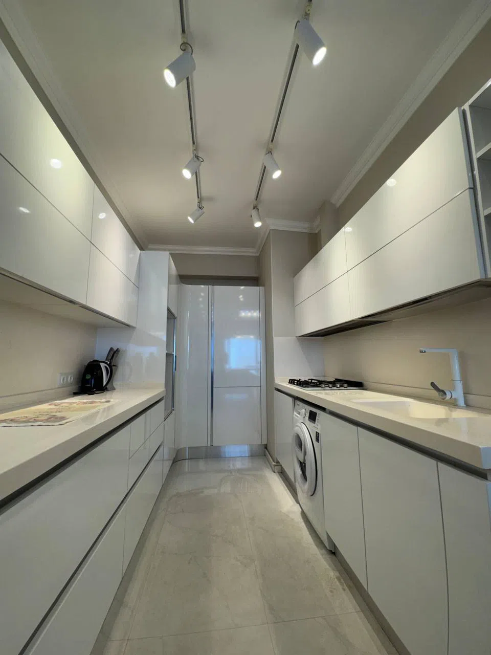 3 otaqlı mənzil 120 m² kirayə verilir — Mənzil, Bakı (10)