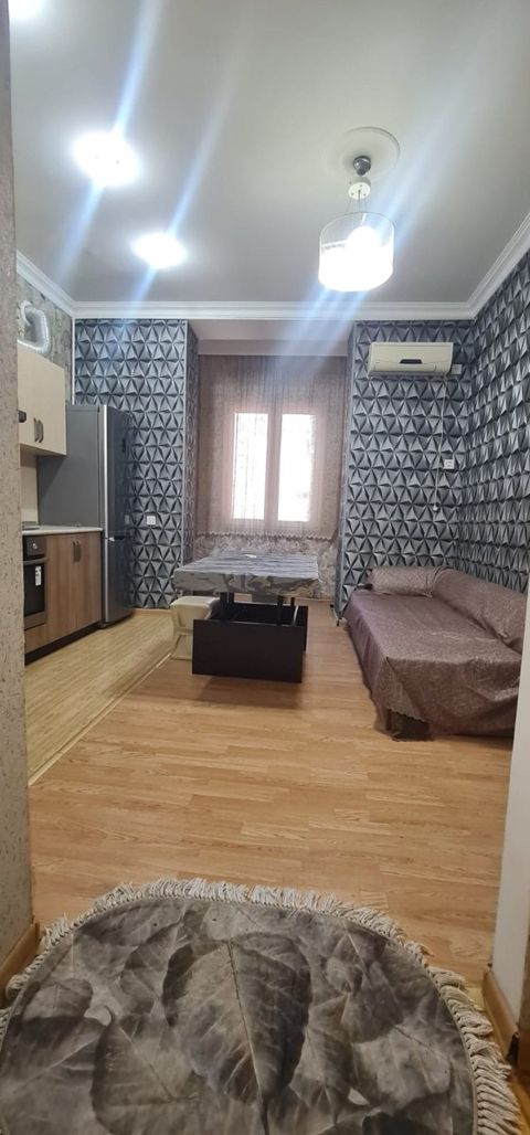 İcarəyə verilir 2 otaqlı köhnə tikili 60 m² — Bakı