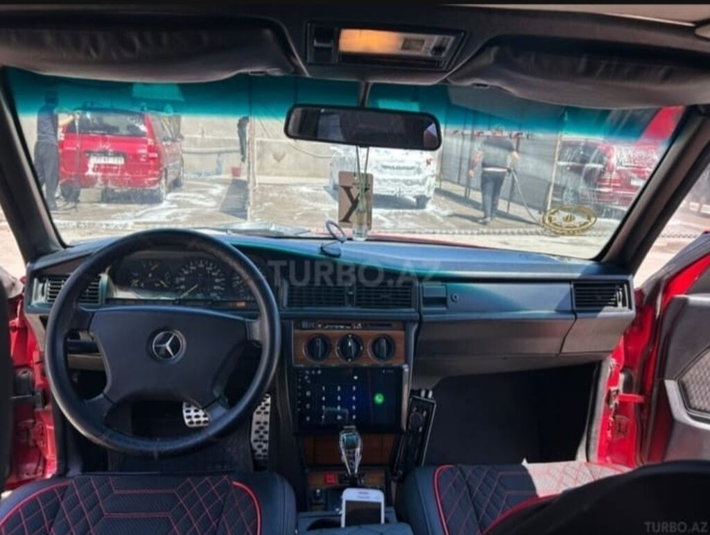 Mercedes-Benz 190 (W201): 2 l 1992 il Sedan 99-MM-378 — Avtomobillər, Digah (5)
