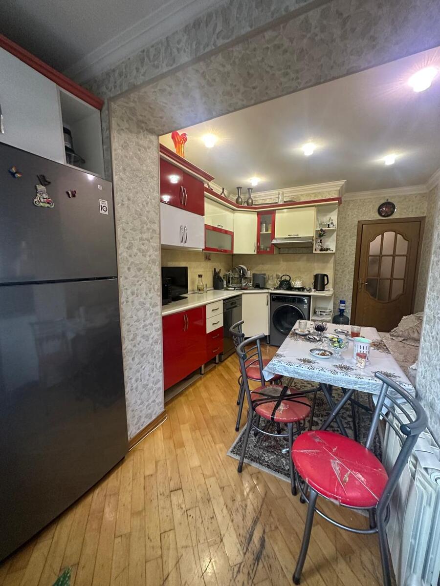 Satılır 3 otaqlı köhnə tikili 95 m² — Mənzil, Bakı (9)