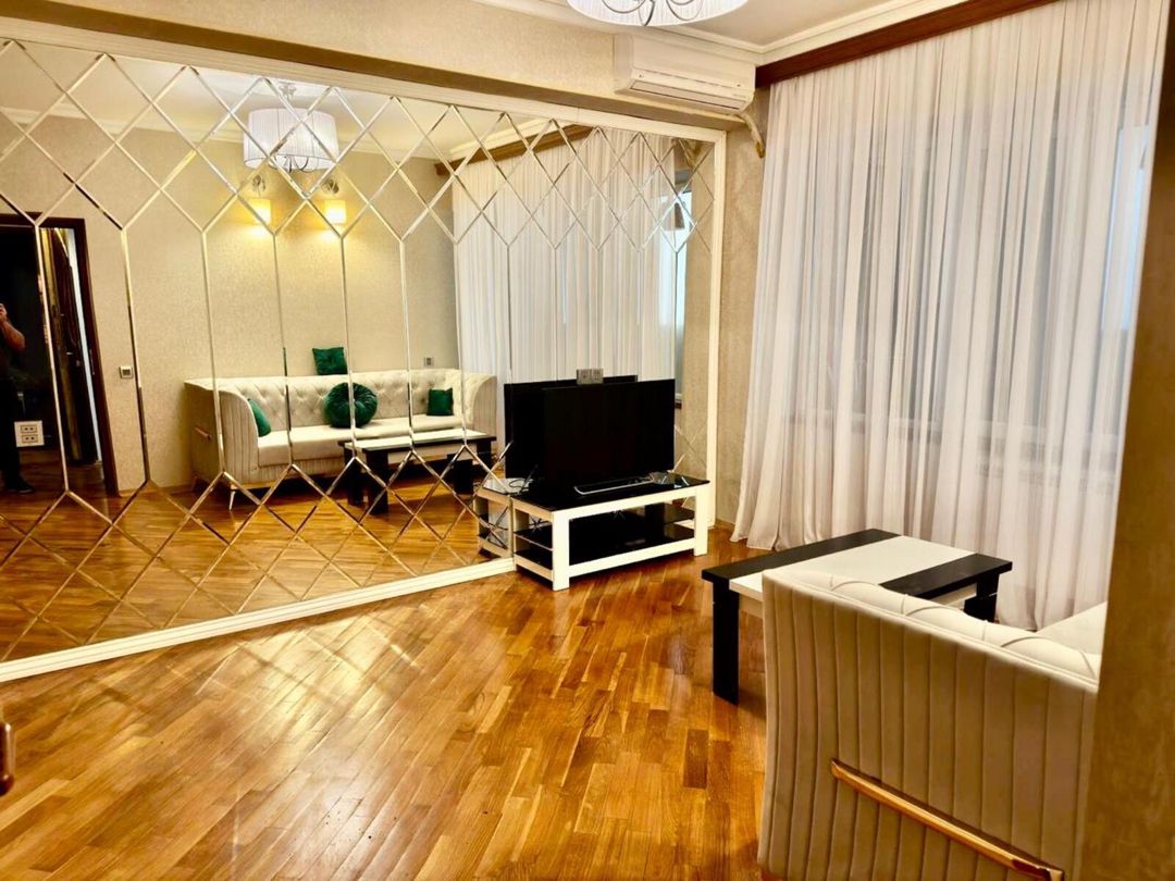 İcarəyə verilir 2 otaqlı yeni tikili 75 m² — Mənzil, Bakı (2)