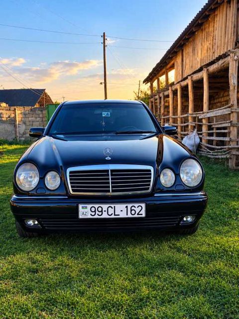 Mercedes E 200, 2.0 L, 1998 il, 520 000 km — Qax