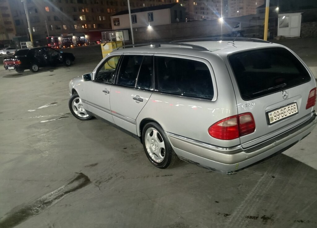 Mercedes E 240, 1999 il, 425000 km, 2.4 L 99-BE-566 — Avtomobillər (8)