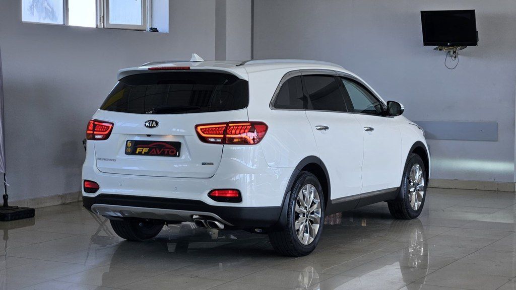 Kia Sorento, 2.0 L, 2019 il, 120 000 km 77-UQ-957 — Avtomobillər, Bakı (5)