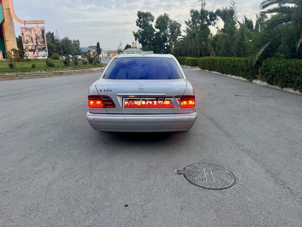 Mercedes C 230, 2.3 L, 1998 il, 143 925 km — Avtomobillər, Bakı (5)