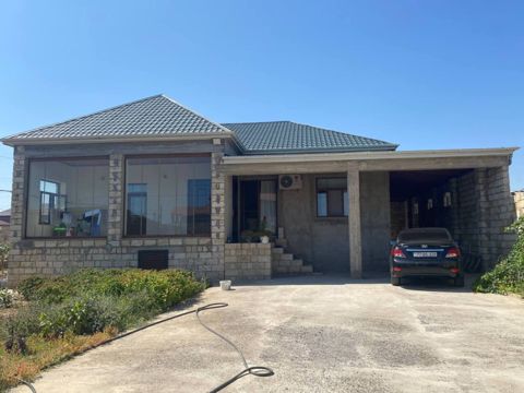Satılır 5 otaqlı həyət evi/bağ evi 140 m² — Bakı
