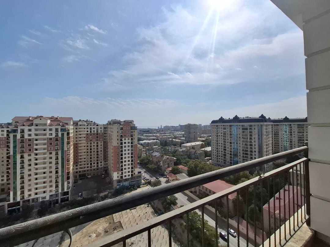 Satılır 4 otaqlı yeni tikili 181 m² — Mənzil, Bakı (5)