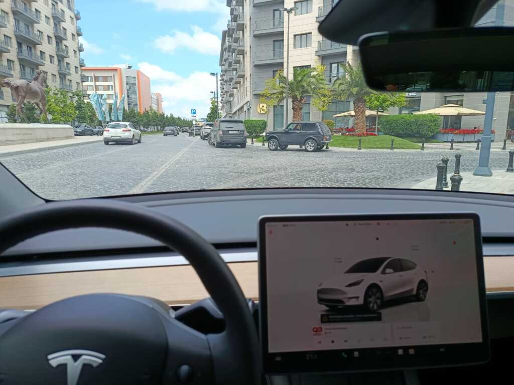 Tesla Model Y, 75 kWh, 2023 il, 83 000 km — Avtomobillər, Bakı (3)
