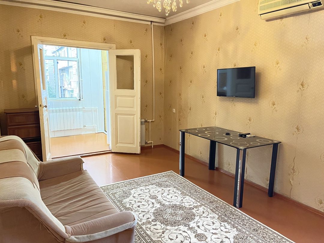 Satılır 2 otaqlı köhnə tikili 48 m² — Mənzil, Bakı (4)