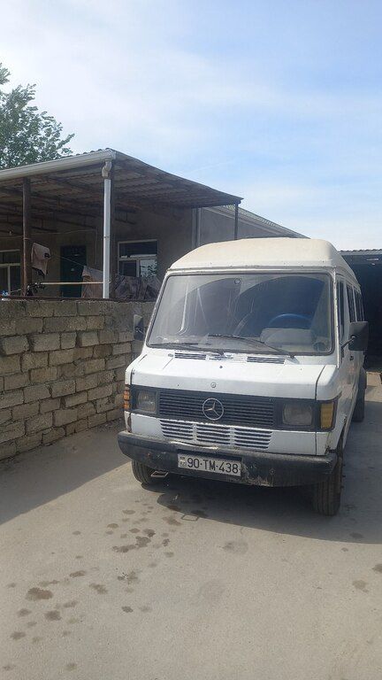 Mercedes 410 D, 2.9 L, 1995 il, 562 088 km — Bakı