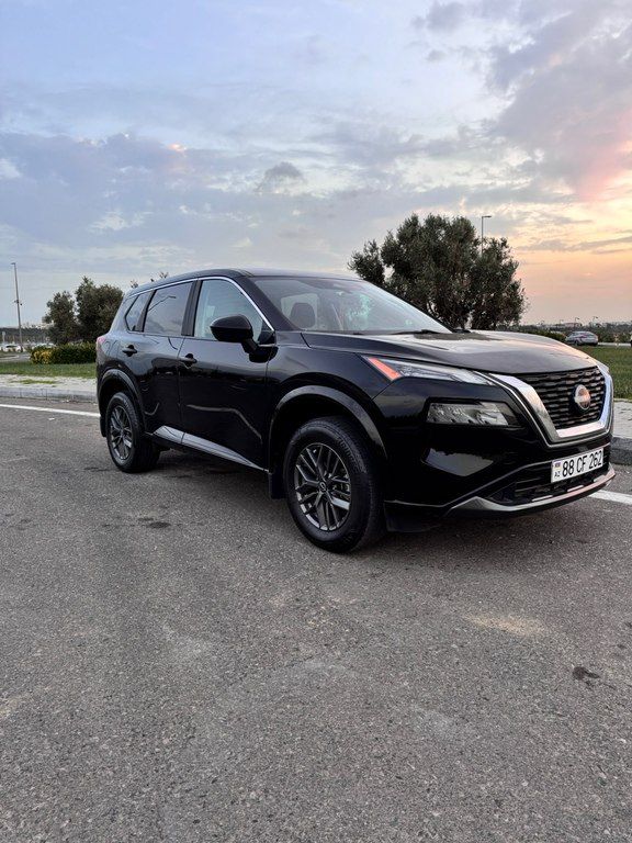 Nissan Rogue, 1.5 L, 2024 il, 44 355 km 88-CF-262 — Avtomobillər, Bakı (2)