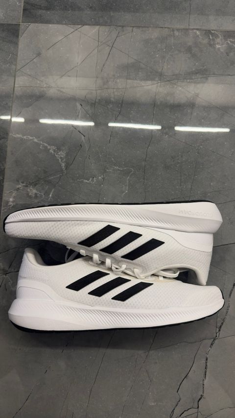 İdman ayaqqabısı Adidas — Bakı