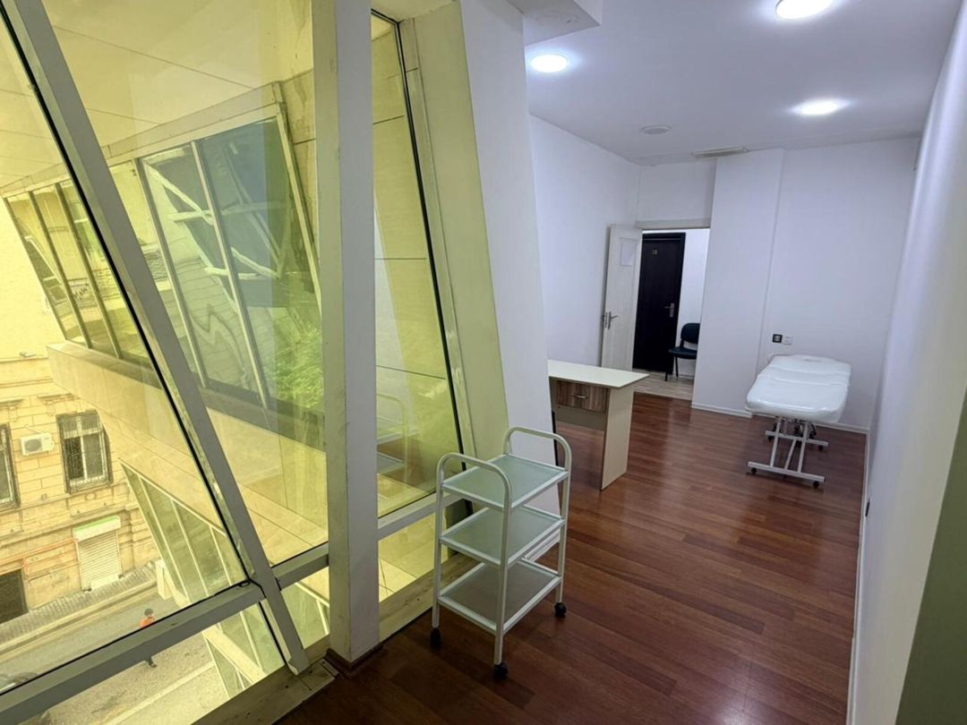 İcarəyə verilir 1 otaqlı ofis 20 m² — Ofis, Bakı (3)