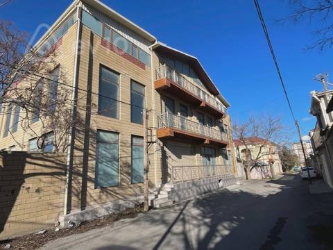 Obyekt, 2500 m², İlıqar Musayev — kirayə — Ferid bey — კომერციული ფართი