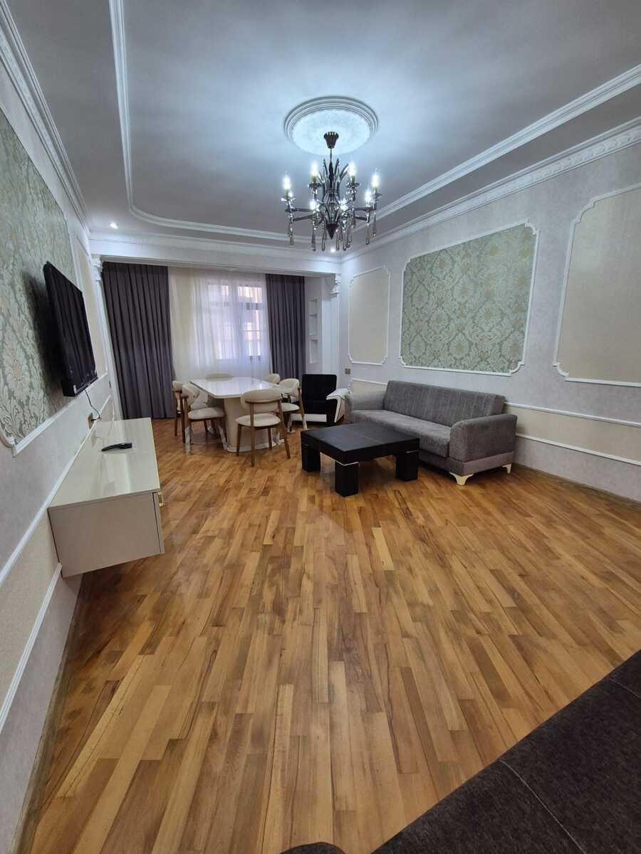İcarəyə verilir 3 otaqlı yeni tikili 120 m² — Mənzil, Bakı (2)