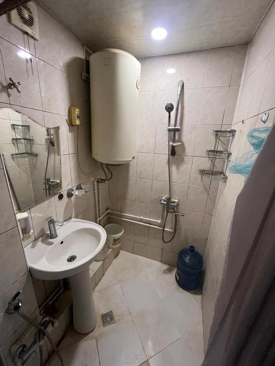İcarəyə verilir 3 otaqlı köhnə tikili 75 m² — Mənzil, Bakı (9)
