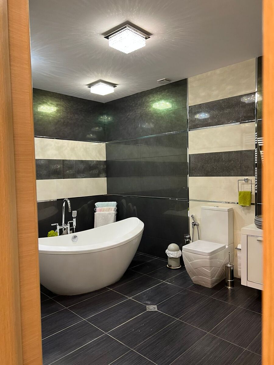 İcarəyə verilir 4 otaqlı yeni tikili 184 m² — Mənzil, Bakı (11)