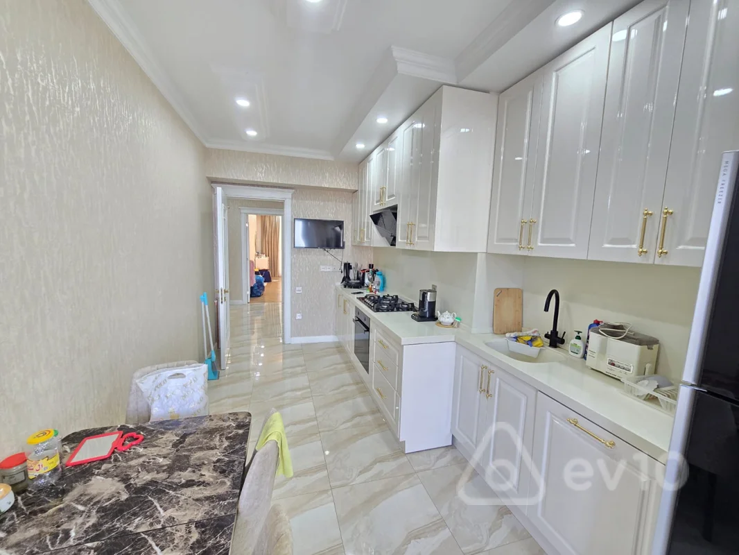 3 otaqlı mənzil, 121 m², Gəncə pr. — kirayə — Mənzil, Bakı (9)
