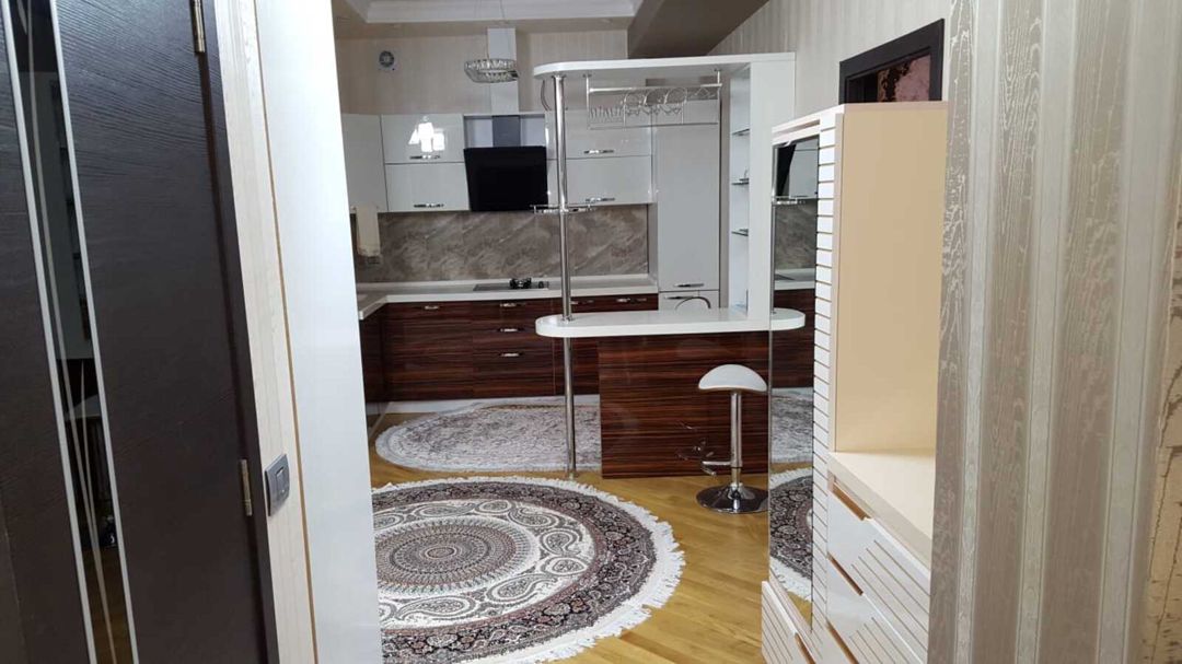 İcarəyə verilir 2 otaqlı yeni tikili 104 m² — Mənzil, Bakı (7)