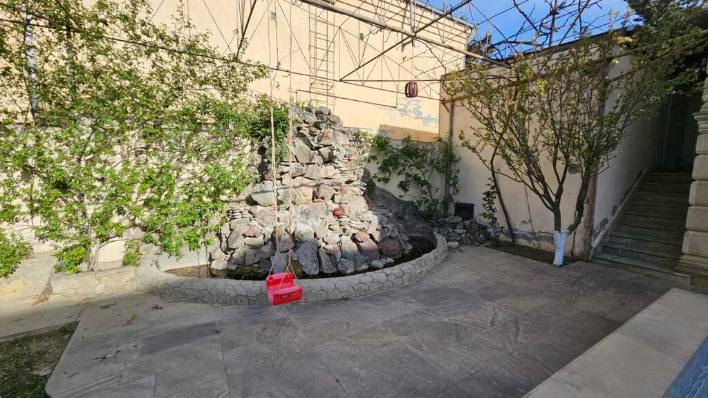 Satılır 5 otaqlı həyət evi/bağ evi 400 m² — Ev, villa, Bakı (10)