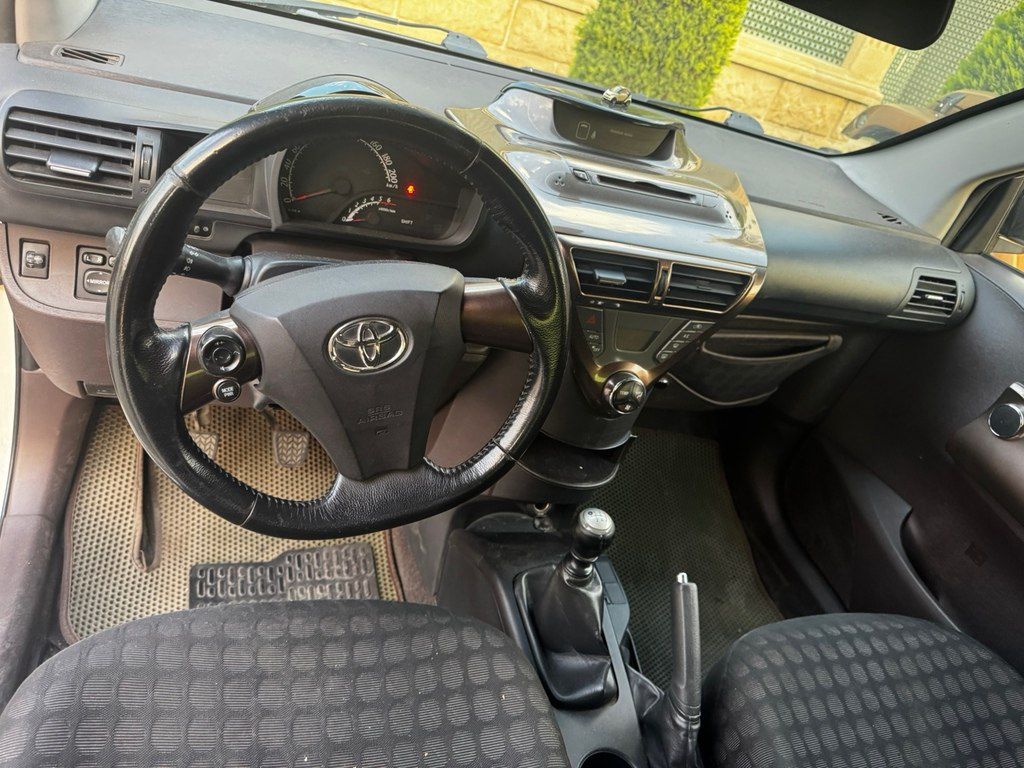 Toyota IQ, 1.4 L, 2009 il, 235 808 km 77-BL-012 — Avtomobillər, Bakı (7)
