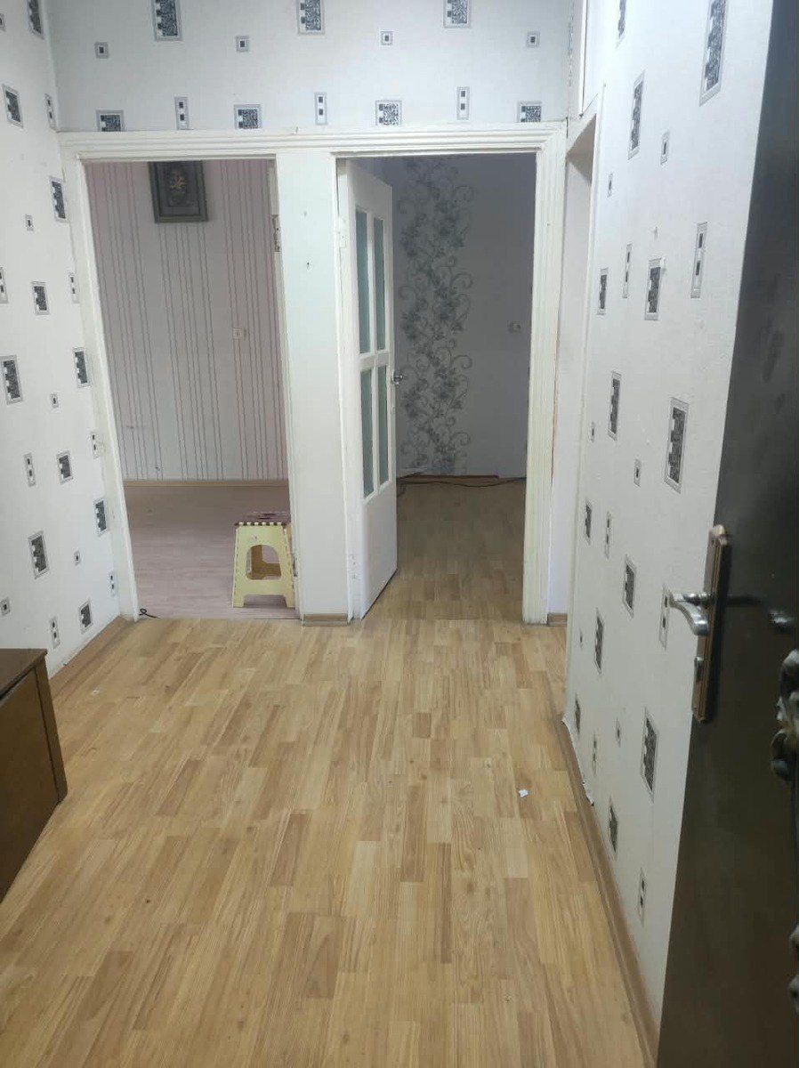 Satılır 4 otaqlı köhnə tikili 110 m² — Mənzil, Bakı (9)