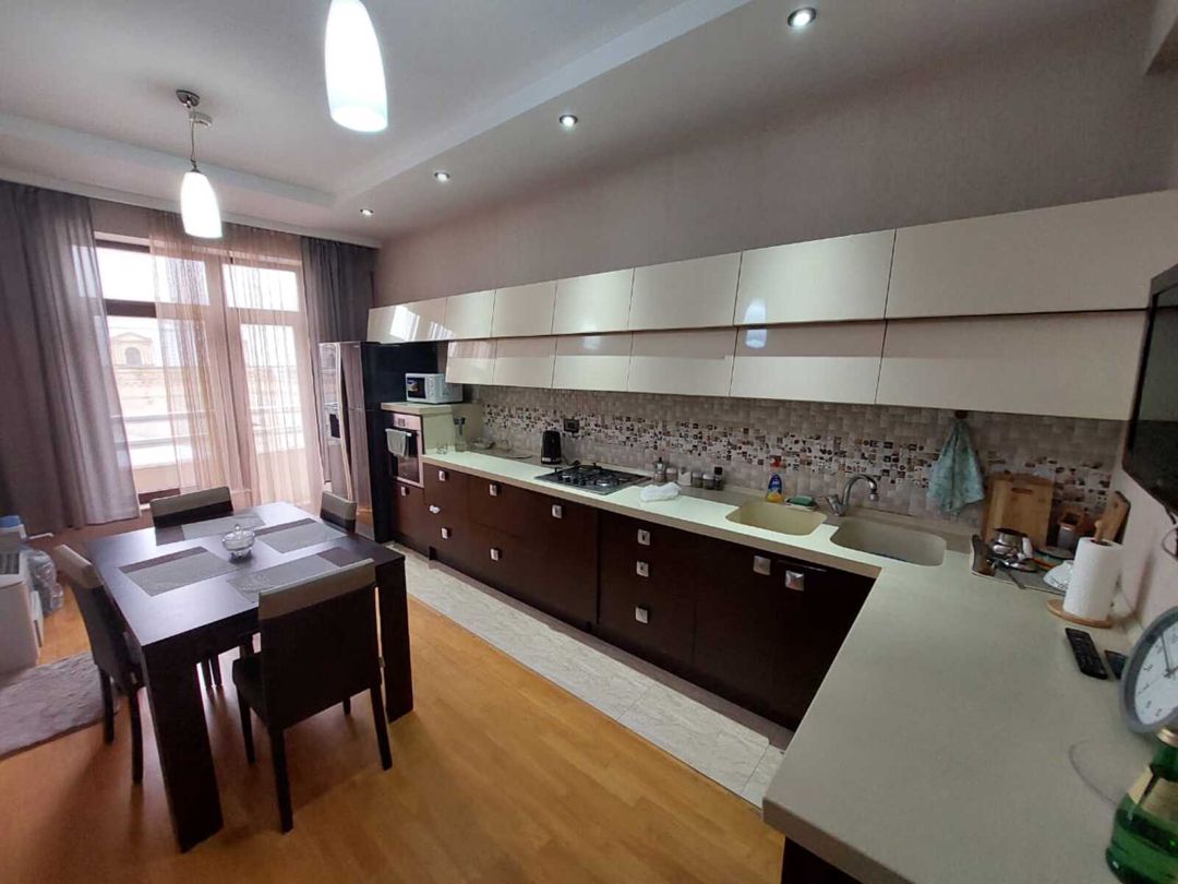 İcarəyə verilir 4 otaqlı yeni tikili 192 m² — Mənzil, Bakı (6)