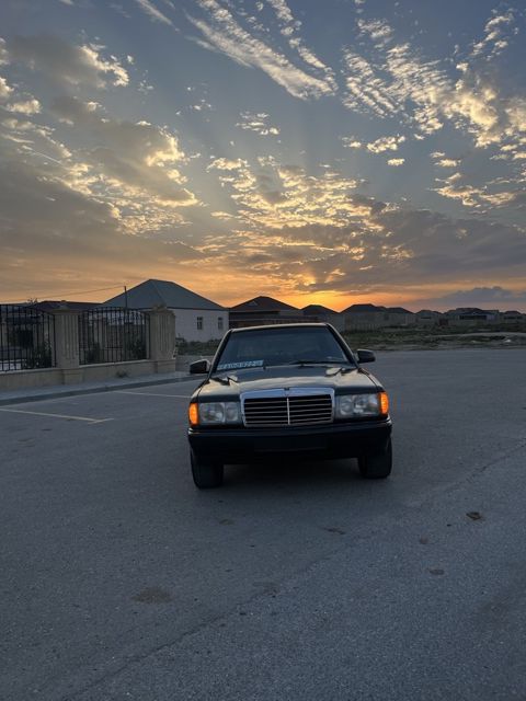Mercedes 190, 2.0 L, 1992 il, 387 738 km — Bakı