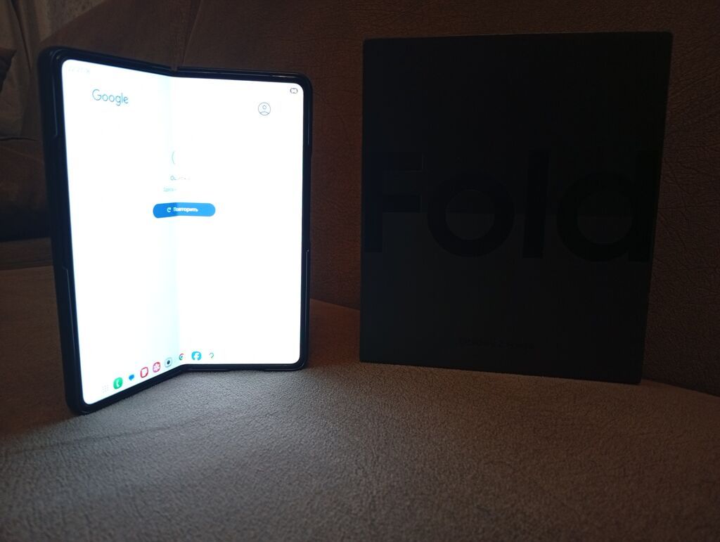 Samsung Galaxy Z Fold 4, rəng - Qara, Simsiz şarj — Samsung, Bakı (2)
