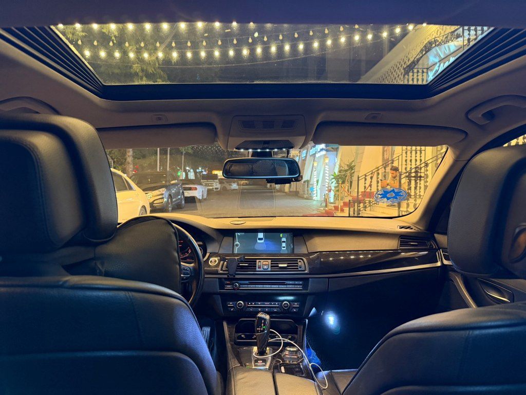 BMW 525, 2.0 L, 2011 il, 28 000 km — Avtomobillər, Bakı (6)