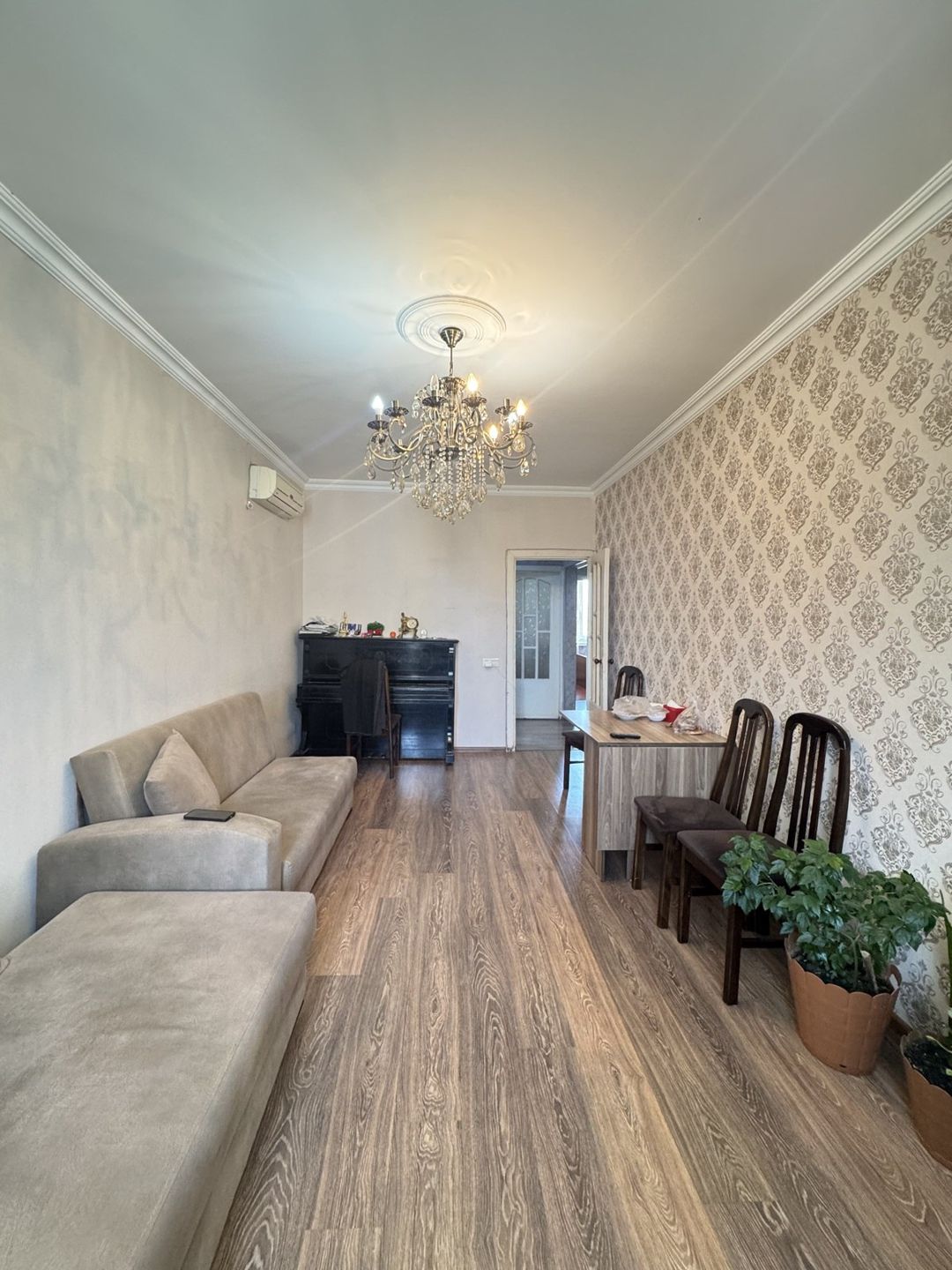 Satılır 2 otaqlı köhnə tikili 62 m² — Mənzil, Bakı (2)