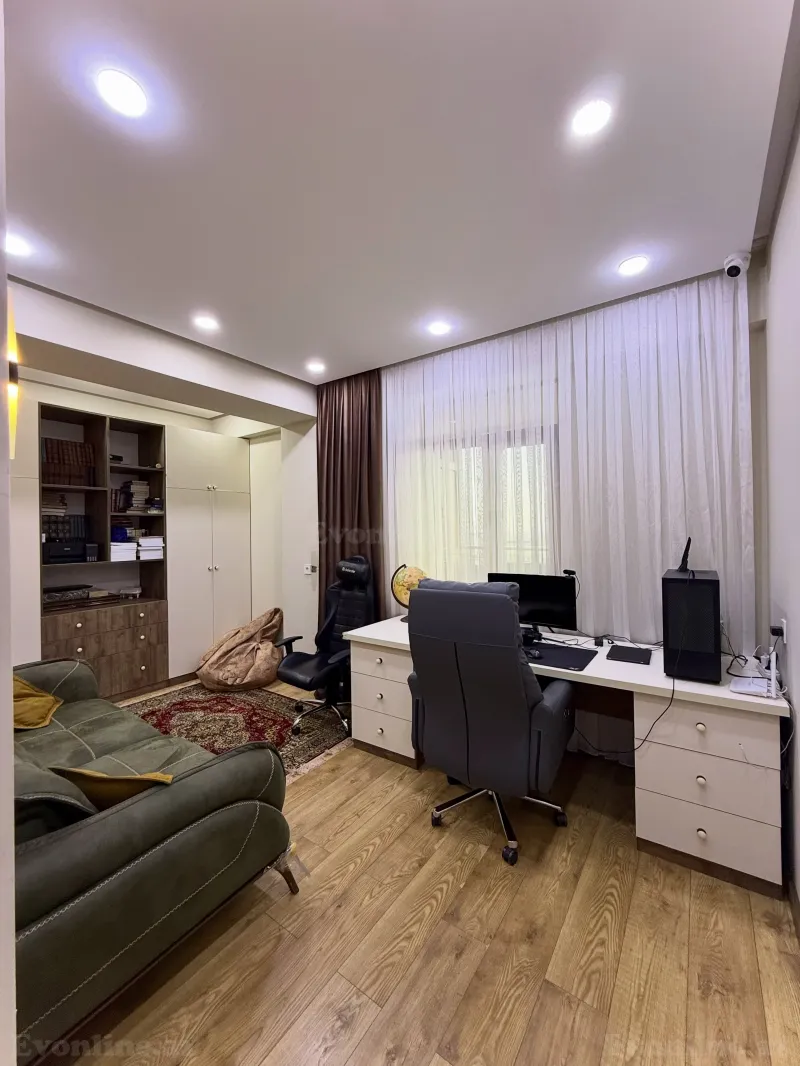 Satılır 4 otaqlı Mənzil Yeni tikili 155 m² Bakı, Yasamal r., 20 Yanvar m — Mənzil, Bakı (3)