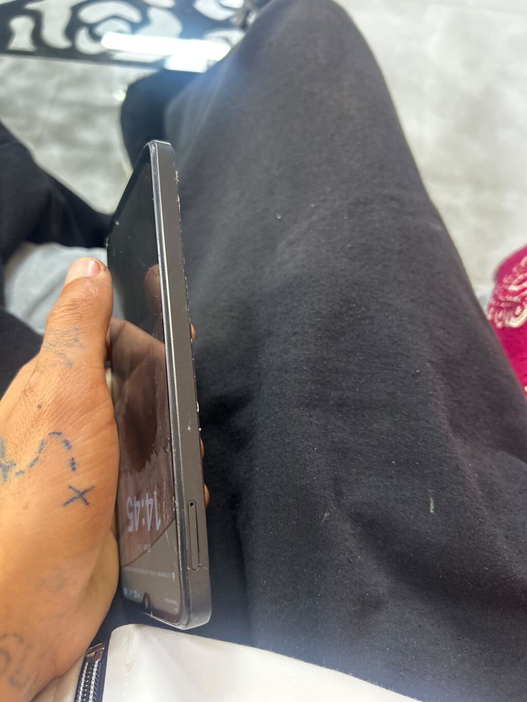 IPhone 11, 128 GB, Qara, Zəmanət, Barmaq izi, Simsiz şarj — Apple iPhone, Qobu (7)