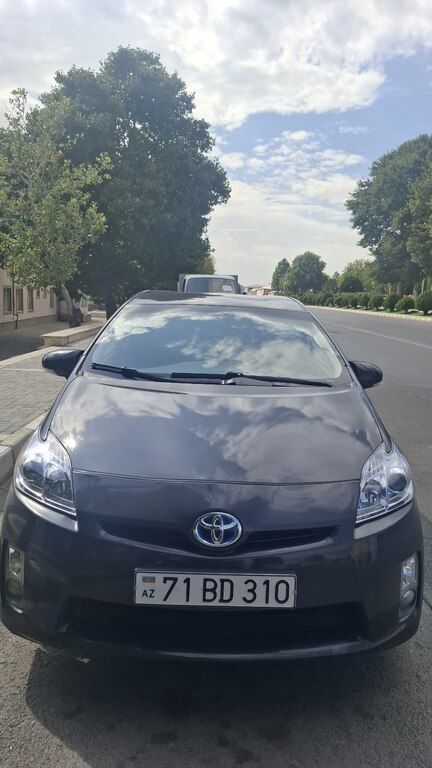 Toyota Prius, 1.8 L, 1.3 kWh, 2011 il, 275 000 km 71-BD-310 — Avtomobillər, Naxçıvan