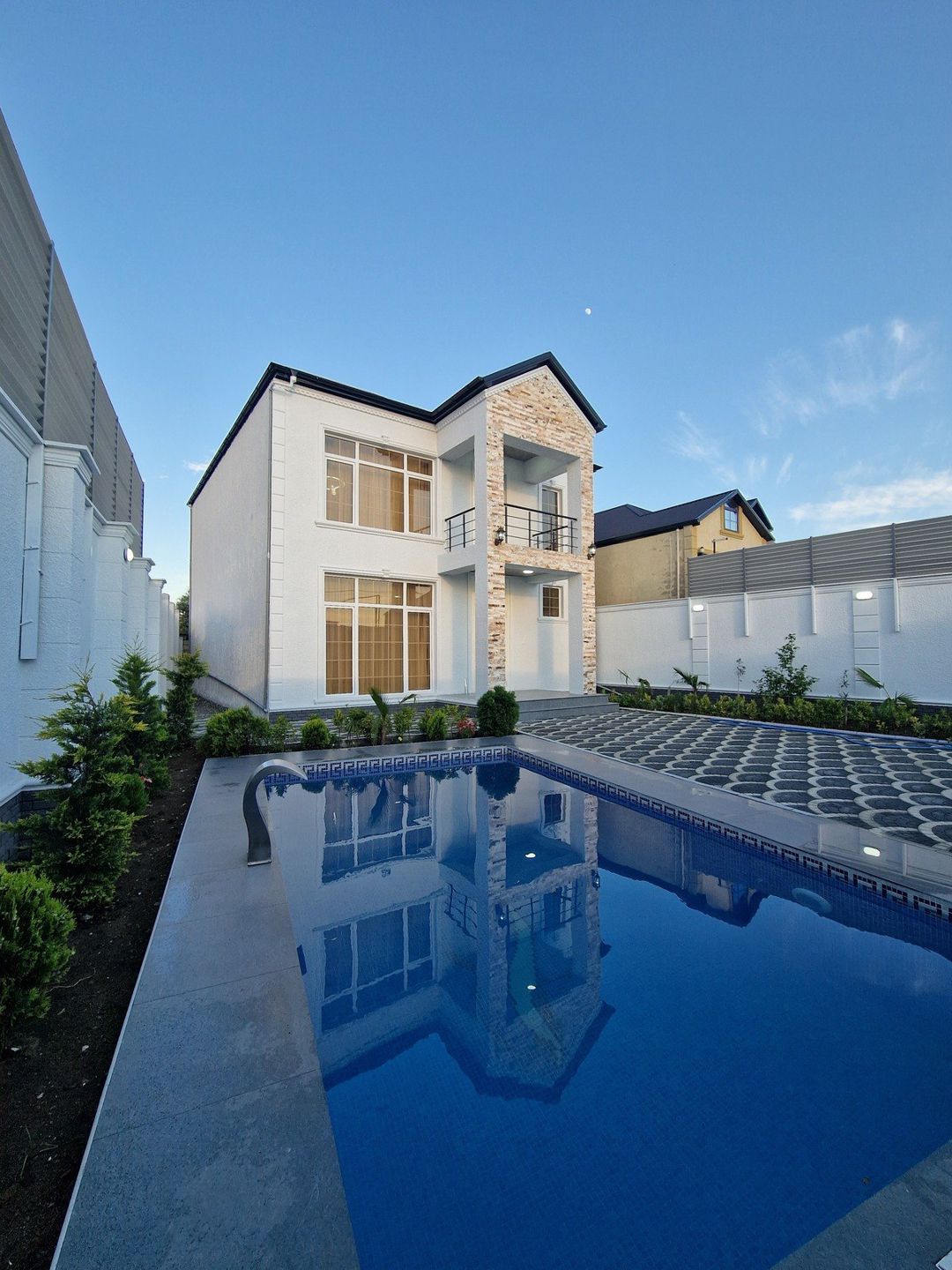 Satılır 5 otaqlı həyət evi/bağ evi 210 m² — Ev, villa, Bakı (2)